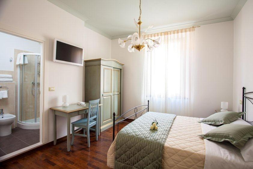 Il Portico Camere E Caffe - Centro Citta Savignano sul Rubicone Exterior foto